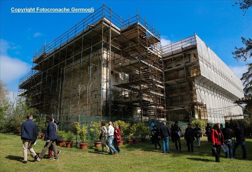 Cafaggiolo. Nell'attesa del grande progetto intanto si rifanno anche le facciate