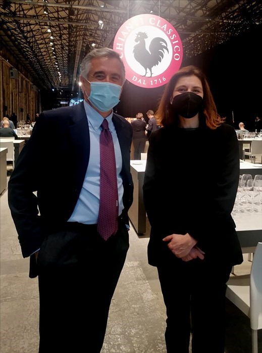 Il Presidente del Consorzio Chianti Classico Manetti con la vicesindaca Alessia Bettini