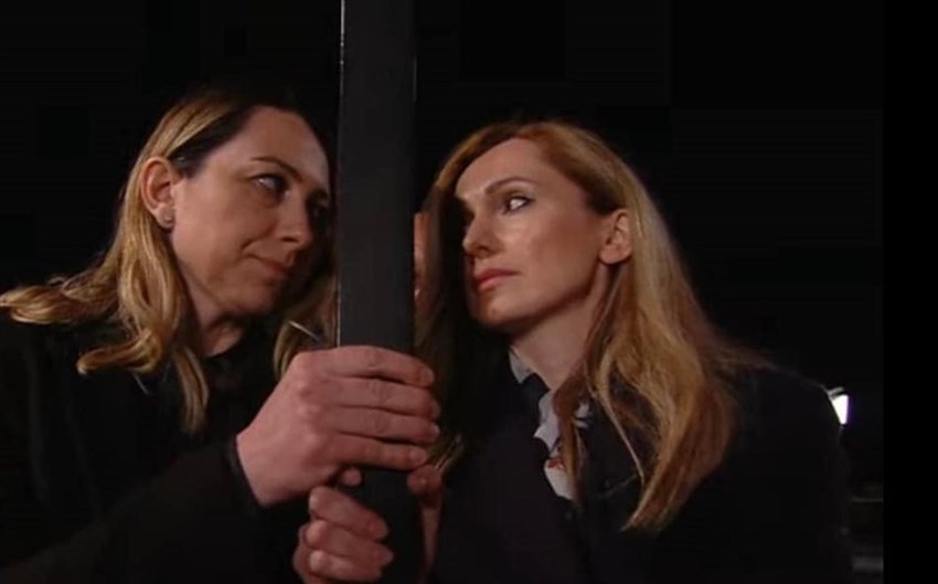 Le due donne unite nella Via Crucis