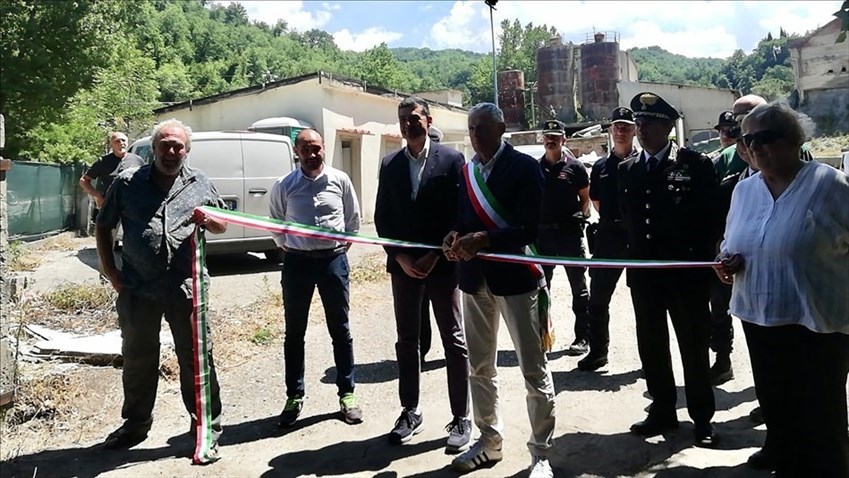 Il taglio del nastro per i lavori di messa in sicurezza