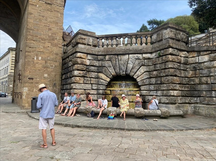 il pediluvio nelle vasche de Le Rampe