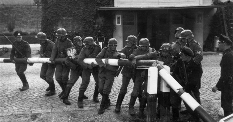 1939, l'invasione della Polonia segna l'inizio della seconda Guerra Mondiale