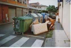 Pontassieve. Telecamere per controllare i 'Furbetti del cassonetto'. Giusta misura o violazione della Privacy? Dì la tua...