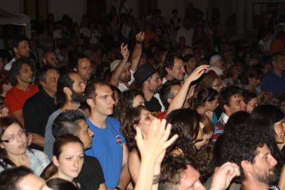 Etnica 2011. Le foto del concerto di Eugenio Bennato e le info sul concerto di stasera (sabato)...