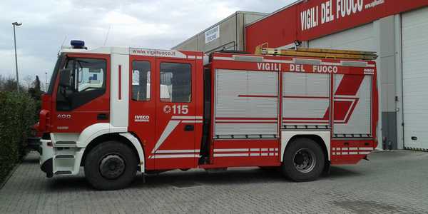 Gas sulla Faentina. I pompieri arrivano 'via rotaia'. Bus sostitutivi...