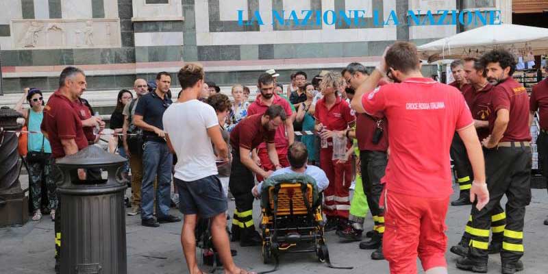 Turista Inglese di 120 kg soccorso sul Campanile di Giotto. Il Video