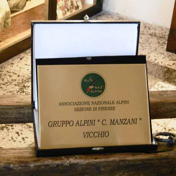 Da Vicchio a Brescia. Gli Alpini donano la slitta di tante battaglie