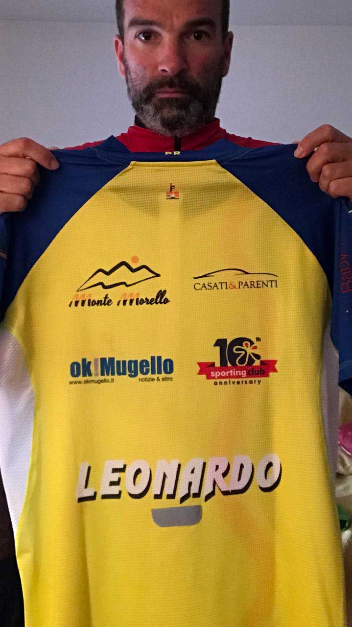 Leonardo Ugolini all'ultramaratona Milano San Remo con i colori di OK!Mugello