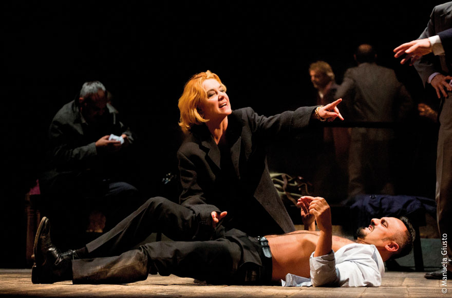 “Mariti e mogli” fino al 2 gennaio al Teatro della Pergola di Firenze