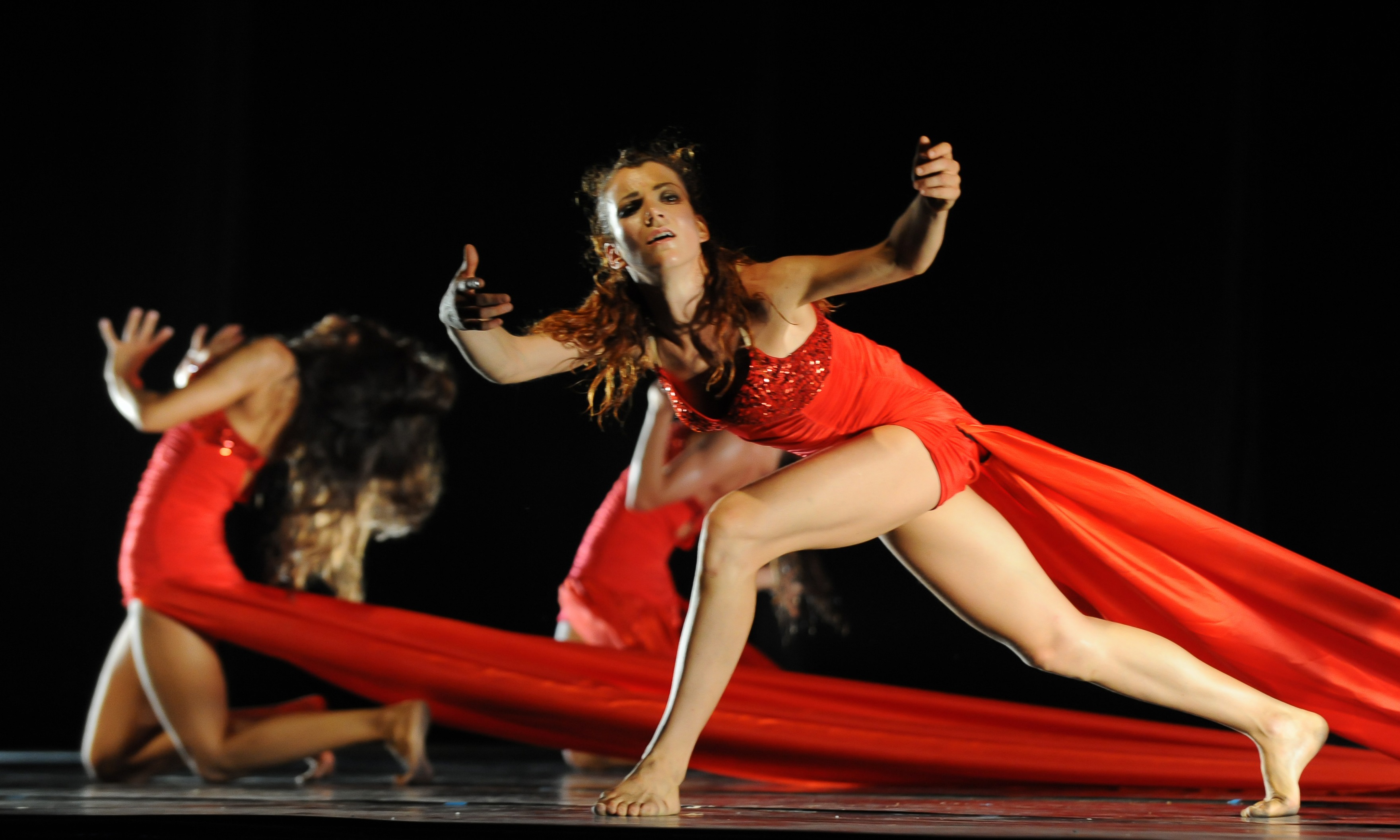 Traviata-Artemis-Danza-ph.Paolo-Bonciani