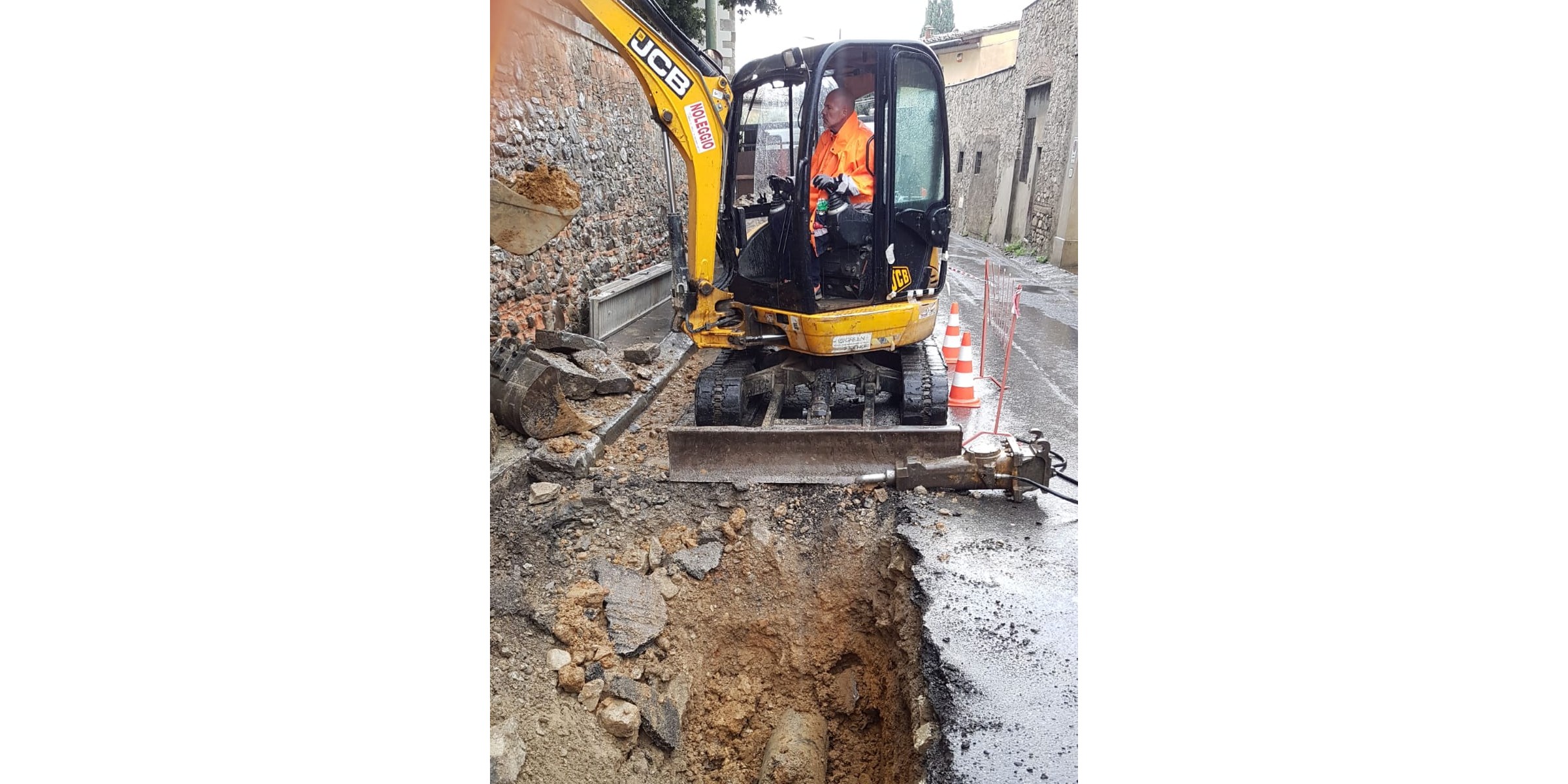 Traffico bloccato sulla Via Bolognese. Ecco cosa era successo