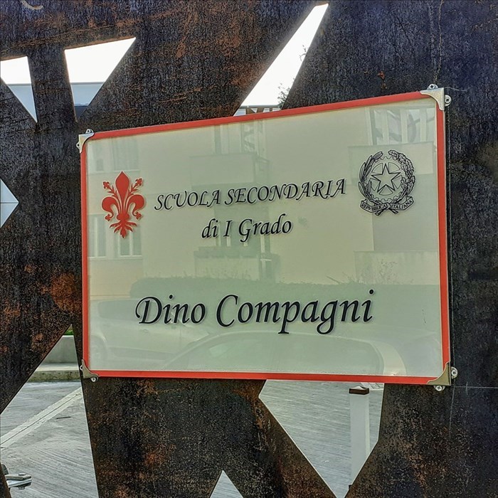 l'ingresso da via Verità