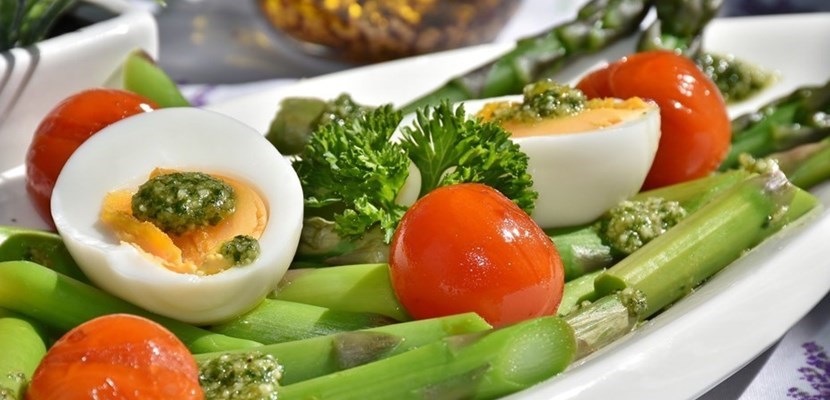 asparagi e uova