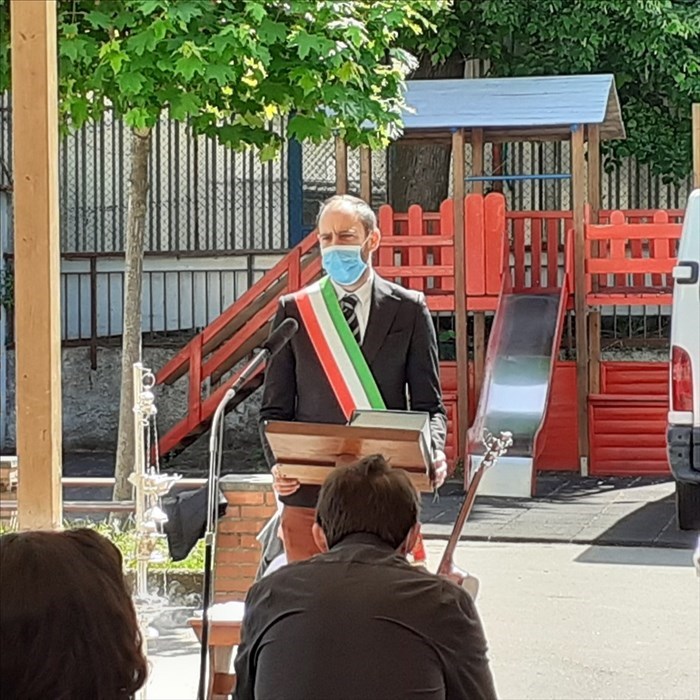 Il funerale di Elena Mariani