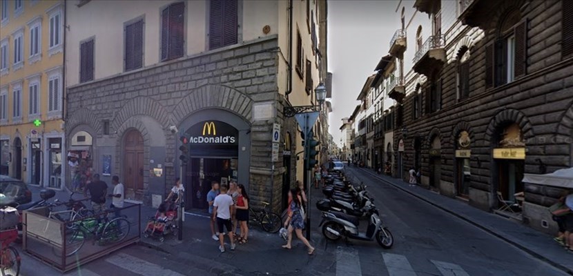 Il McDonald's di via Cavour