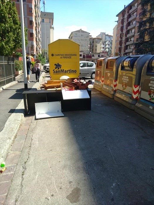 discarica a cielo aperto