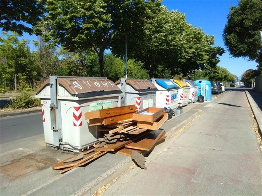 discarica a cielo aperto