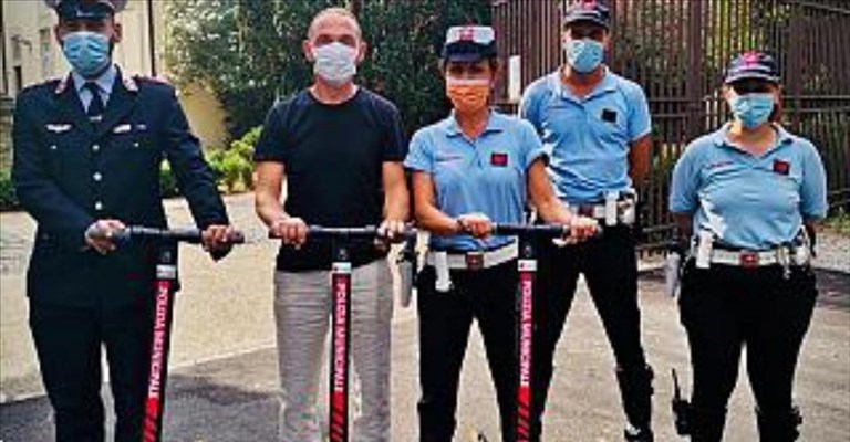 Vigili in monopattino  a Campi