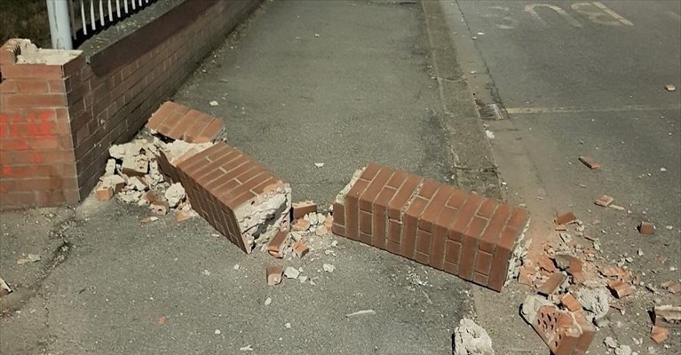 il colonnino crollato