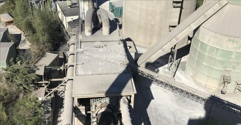 il cementificio in crisi