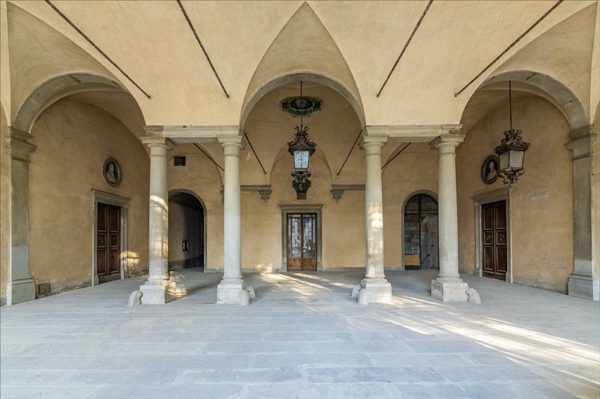 Palazzo Serristori, interni