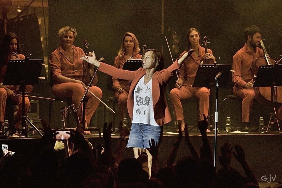 Roberta, tour europeo per la violinista mugellana, con la Nannini