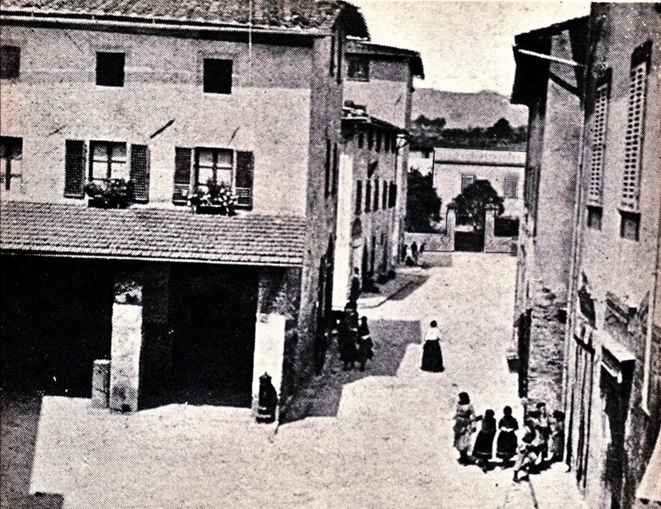 Borgo com’era: la loggia di Piazza Cavour