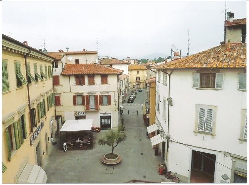 Immagine comparativa ai giorni nostri