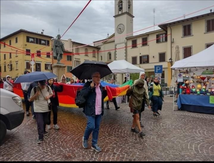 Partita da Piazza Giotto la Marcia a Barbiana. Foto del giorno