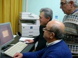 I 'nonni' navigano in internet