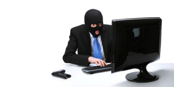 Enel: attenti alle truffe, nessun dato richiesto via e mail