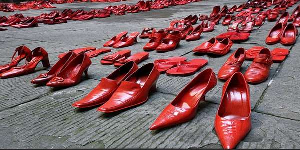 Uccide la moglie dalle botte. Femminicidio a Santa Croce