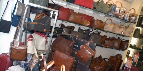 Finge furto per 'fregare' l'assicurazione. Denunciato a Rufina