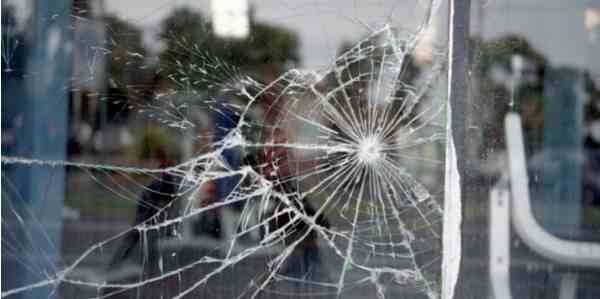 'Spaccata' a Dicomano. Bottino di pochi spiccioli