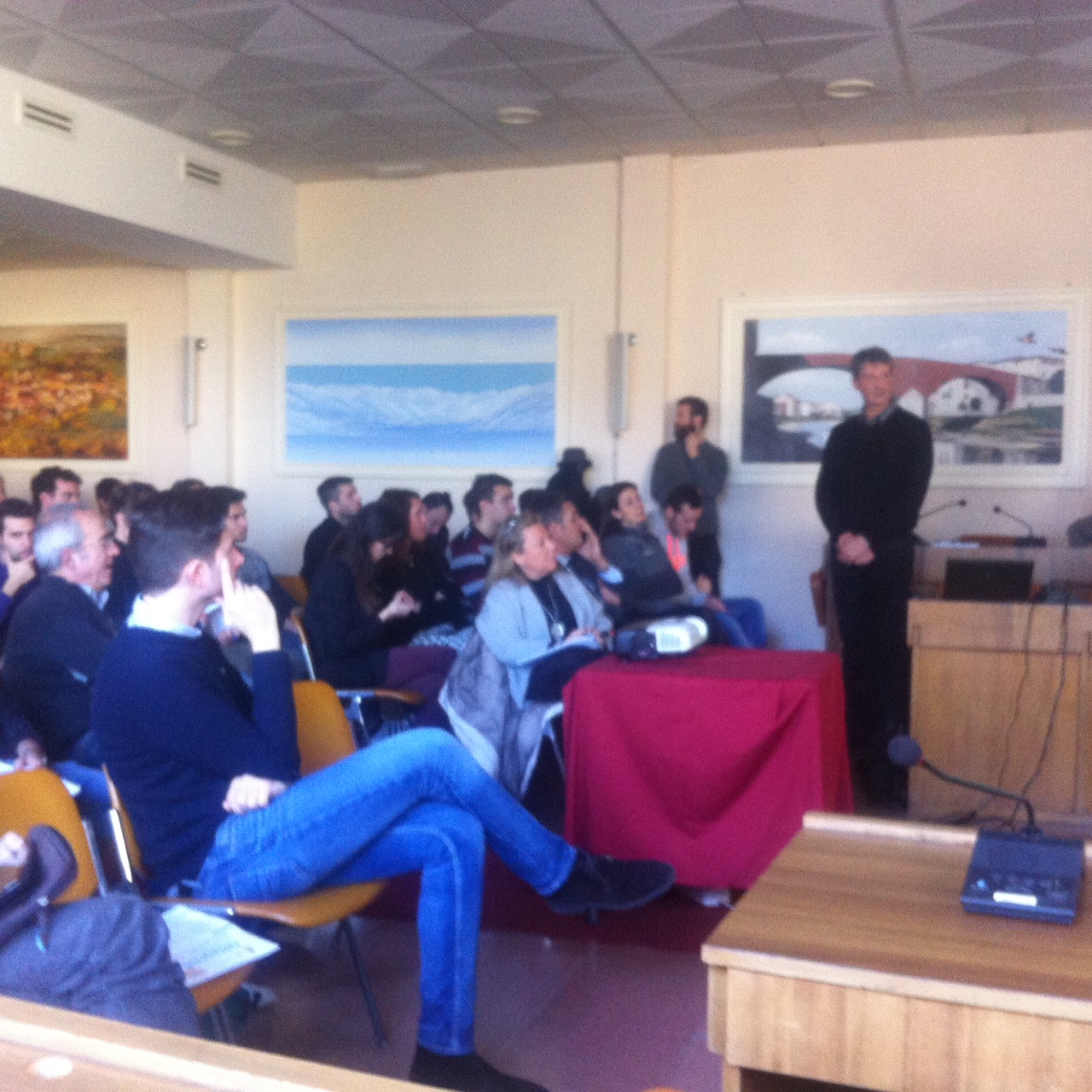 Impresa. Le opportunità spiegate ai giovani fanno il pieno a Pontassieve