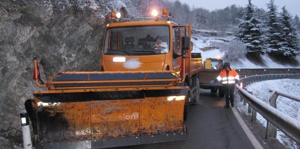 Neve. Mezzi in azione sui passi. Il punto