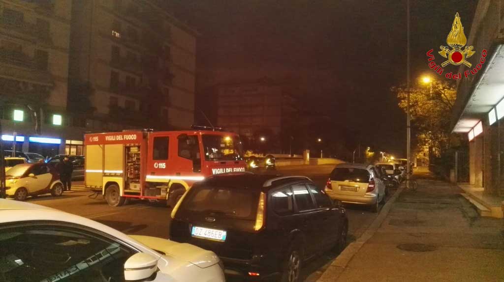 Paura per una fuga di gas in Viale Redi a Firenze