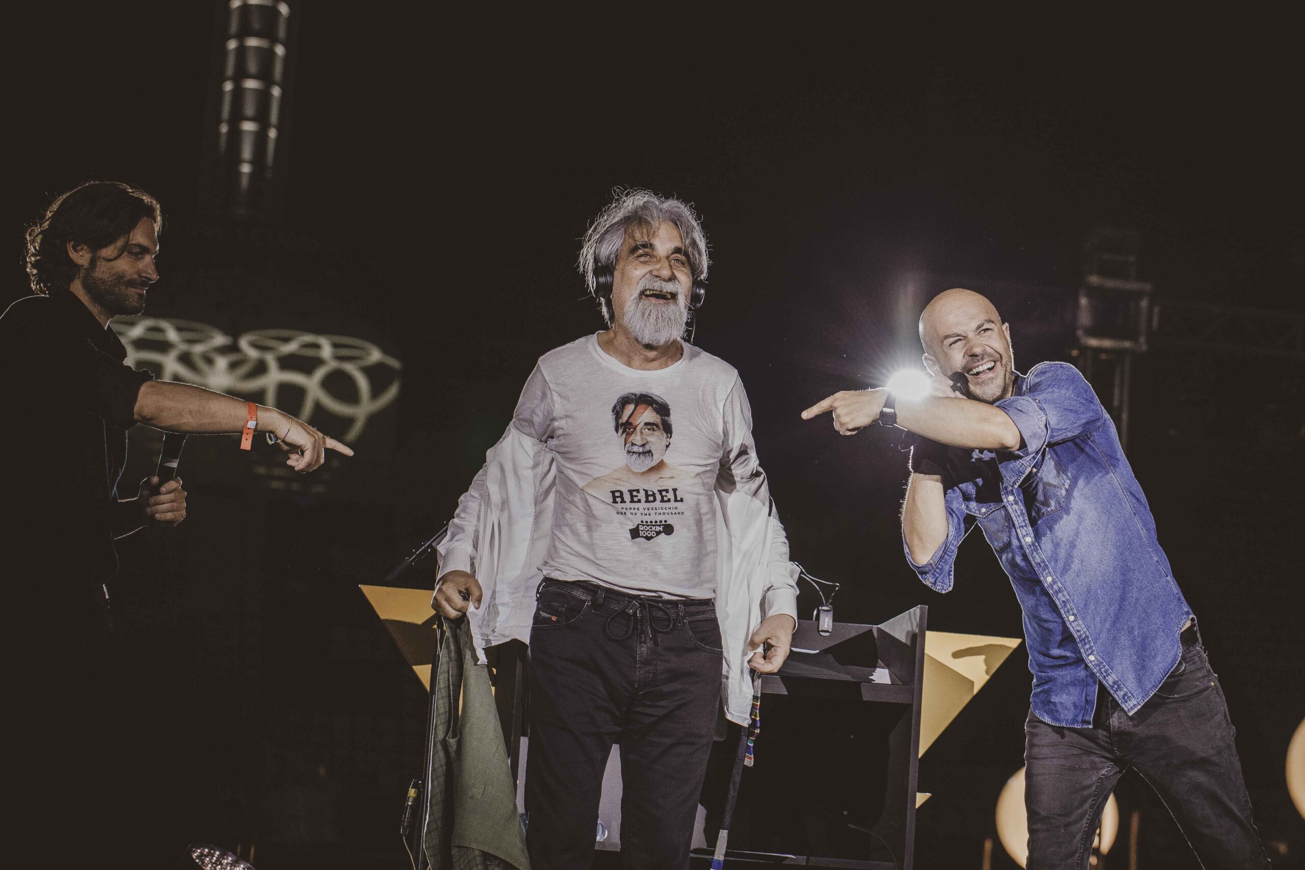 Rockin’1000 with LOVE. Il video del concerto di Firenze