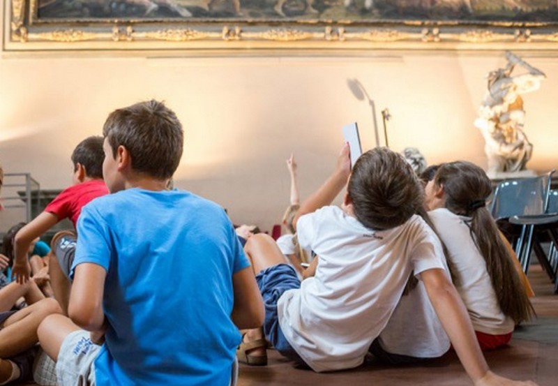 La Firenze dei divieti vista da una bambina. Cronaca 'surreale' di una gita