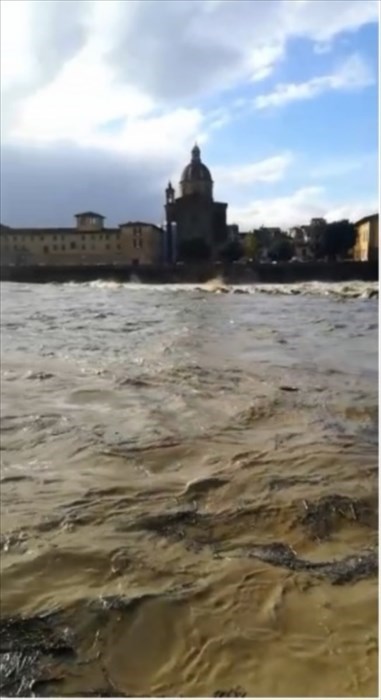 Arno a Firenze