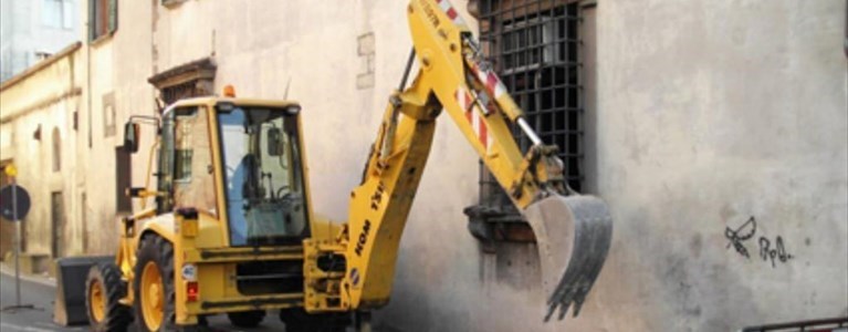 scavatrice all'opera