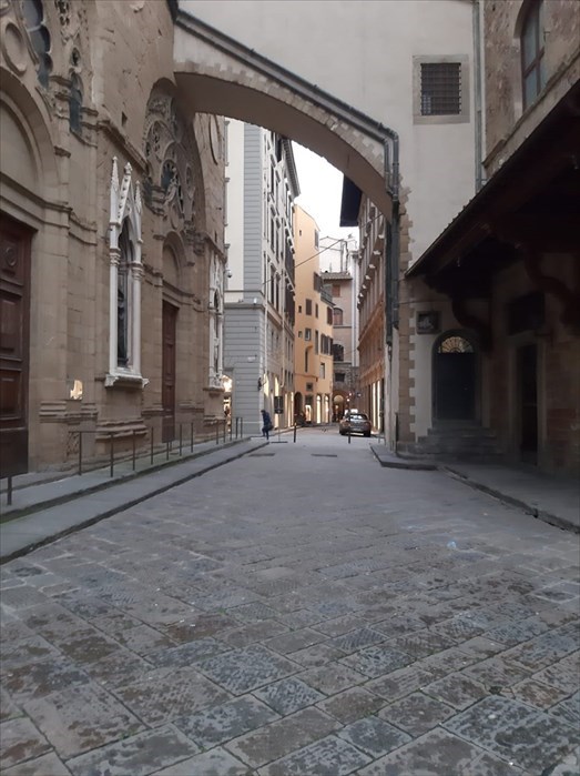 Firenze Via Orsanmichele ore 17.30 foto Vania Basiliani