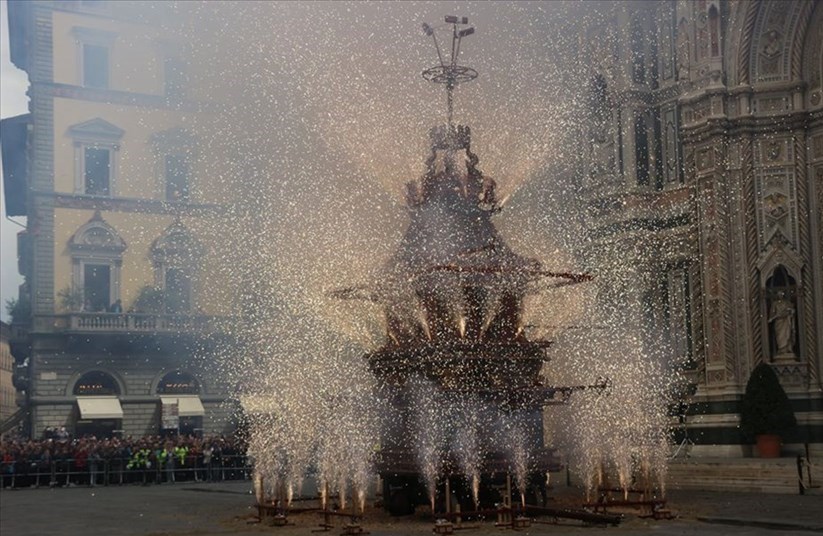 Lo scoppio del carro