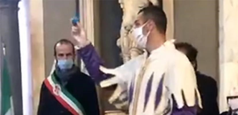 Un momento del sorteggio