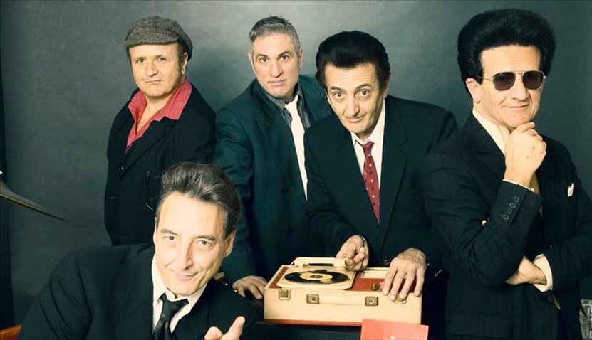 Dennis and The Jets​.Vincenzo Ponticello è dietro, il primo da sinistra con il cappello