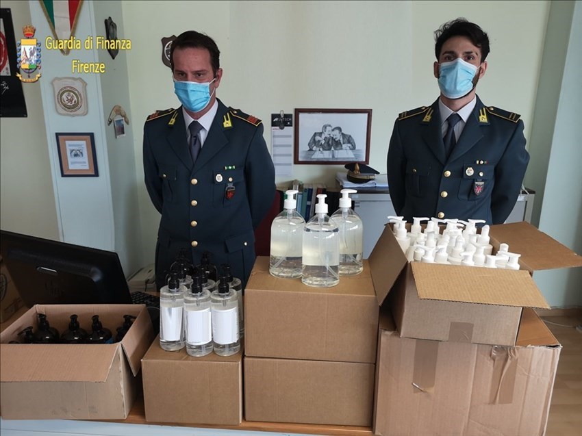 Coronavirus: vendevano online farmaco contro il Covid, oscurati quattro siti web