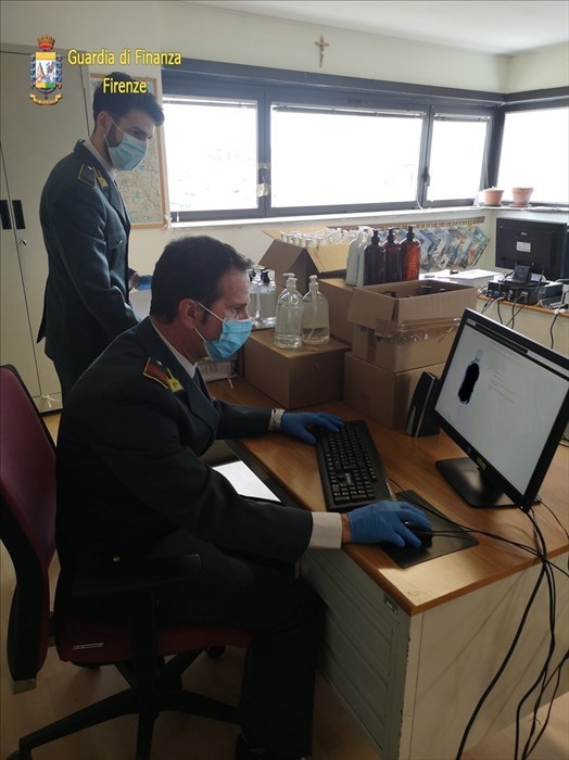 Coronavirus: vendevano online farmaco contro il Covid, oscurati quattro siti web