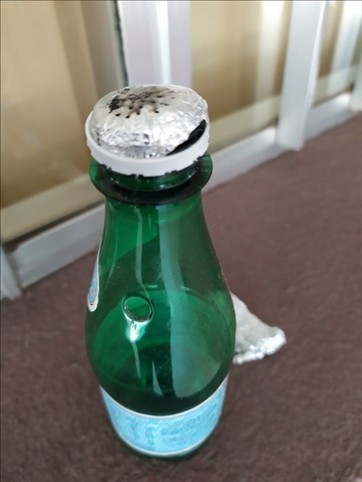 I resti di un festino a base di crack