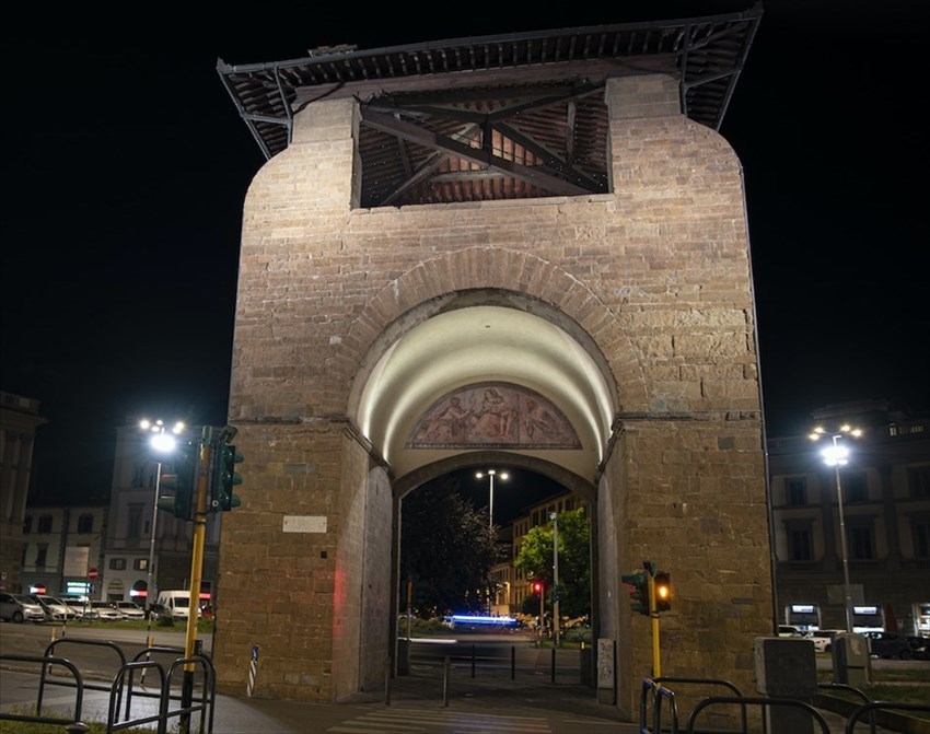 2 giugno 2020: Firenze illuminata con il tricolore