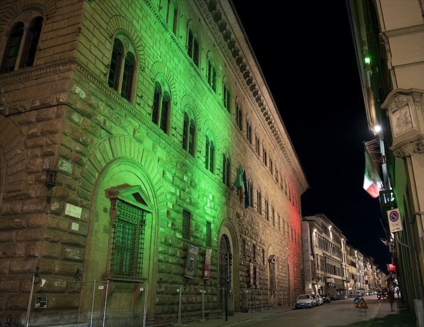 2 giugno 2020: Firenze illuminata con il tricolore